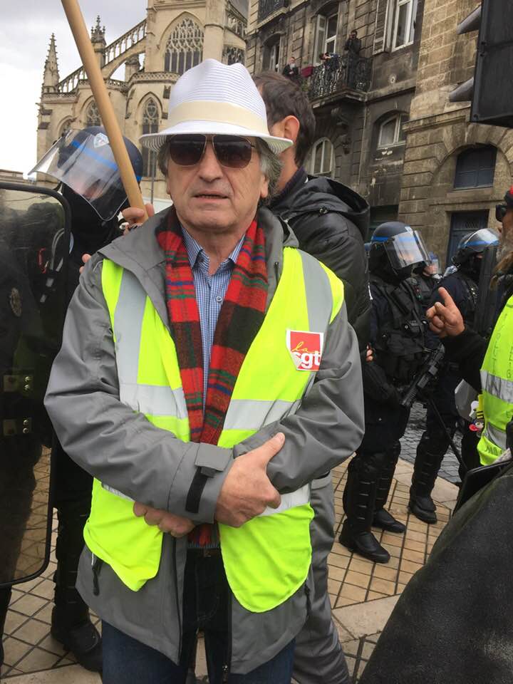 Στην πόλη Μπορντώ της Γαλλίας ο κ. Παναγιωτόπουλος σε συγκέντρωση των "Κίτρινων Γιλέκων" (17 Μαρτίου 2021) 