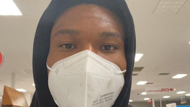 Ο Γιάννης Αντετοκούνμπο πήγε για ψώνια και δεν τον αναγνώρισε κανείς!