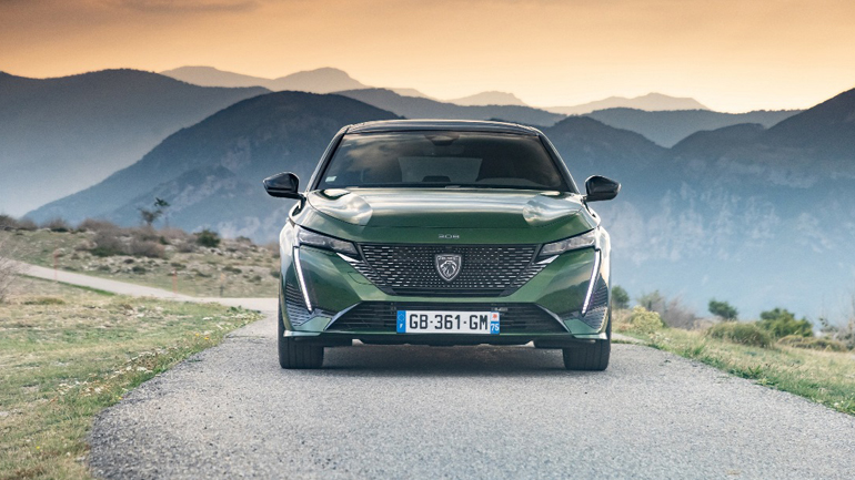 Η PEUGEOT με το 308 γιορτάζει 130 χρόνια αυτοκινητιστικής αριστείας!!