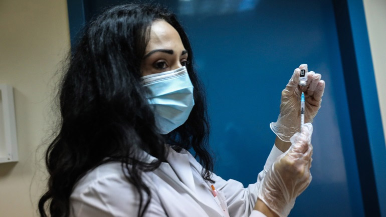 Ξεκινάει σήμερα η συνταγογράφηση των αντιγριπικών εμβολίων