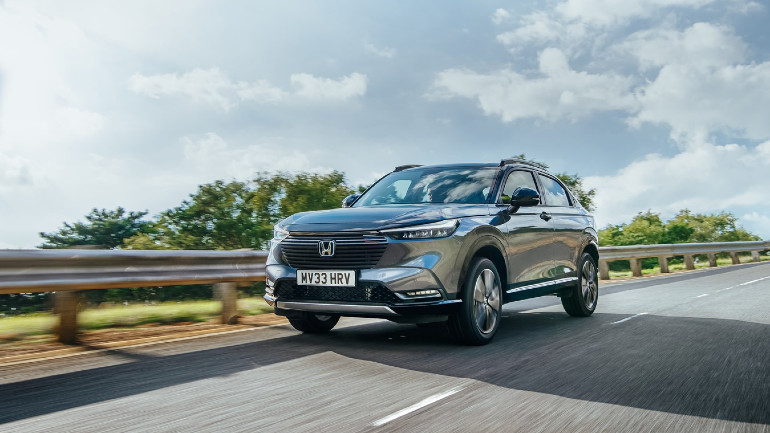 Ο Max Verstappen μας πάει βόλτα με το νέο Honda HR-V