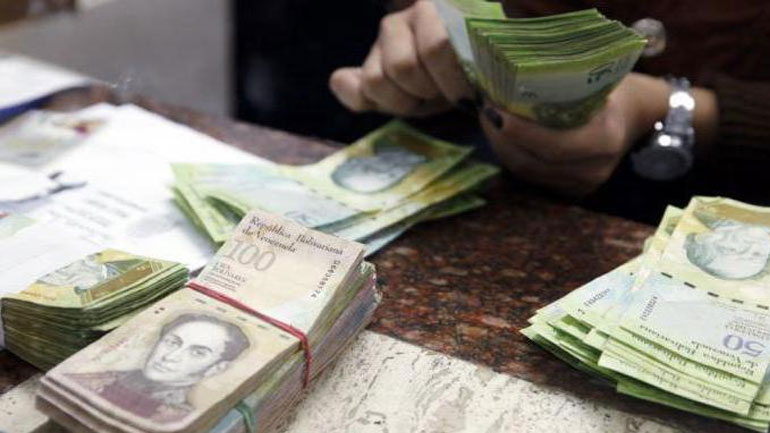 Βενεζουέλα: Κόβει (ξανά) έξι μηδενικά από το υπερπληθωρισμένο νόμισμα της, μπολίβαρ