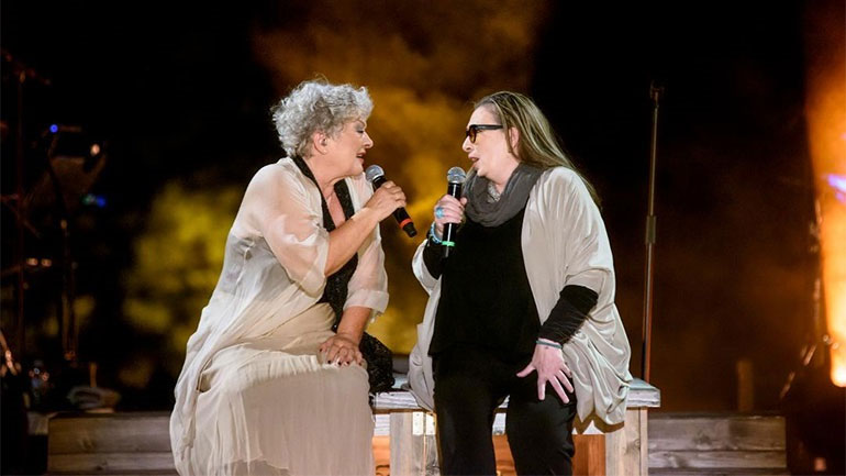 «Τα σχήματα των αστεριών»: Η Τάνια Τσανακλίδου και η Λίνα Νικολακοπούλου στο Ηρώδειο