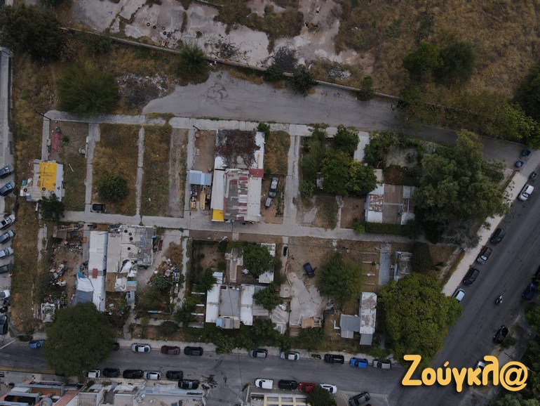 Ο καταυλισμός από ψηλά όπως τον κατέγραψε το drone της "Ζούγκλας"