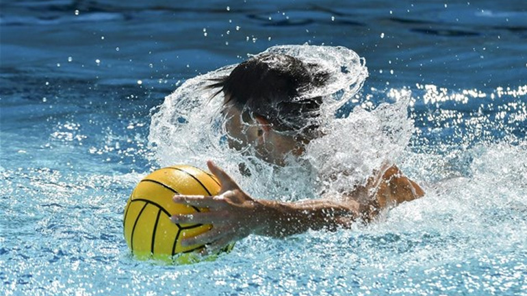 Πόλο: Αναβλήθηκε λόγω κορωνοϊού το παιχνίδι Περιστέρι-Χίος