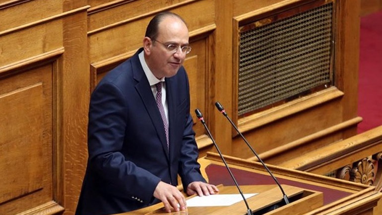 Βουλή: Ξεκίνησε η συζήτηση για τη συμφωνία Ελλάδας – Γαλλίας