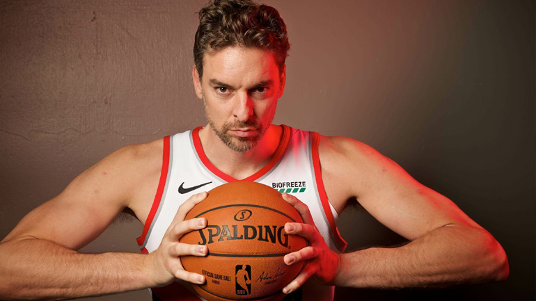 Τα συγχαρητήρια του Παναθηναϊκού και του Ολυμπιακού στον Γκασόλ για τη σπουδαία καριέρα του!