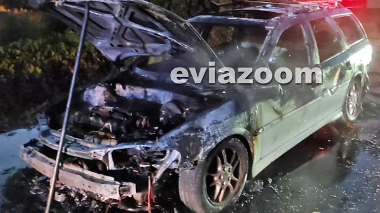 Βασιλικό: Αυτοκίνητο τυλίχτηκε στις φλόγες εν κινήσει – Πρόλαβε να βγει ο οδηγός