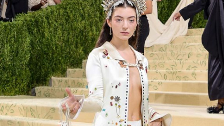 Lorde: «Ο αγώνας για τη σωτηρία του πλανήτη θα καθορίσει τη ζωή μου»