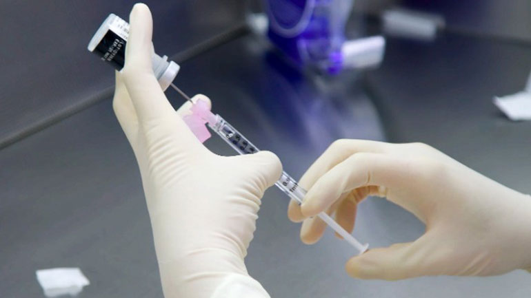 Εγκρίθηκε από τον ΠΟΥ το πρώτο εμβόλιο για την ελονοσία