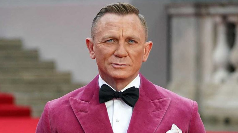 Ο Daniel Craig θα τιμηθεί με αστέρι στη Λεωφόρο της Δόξας