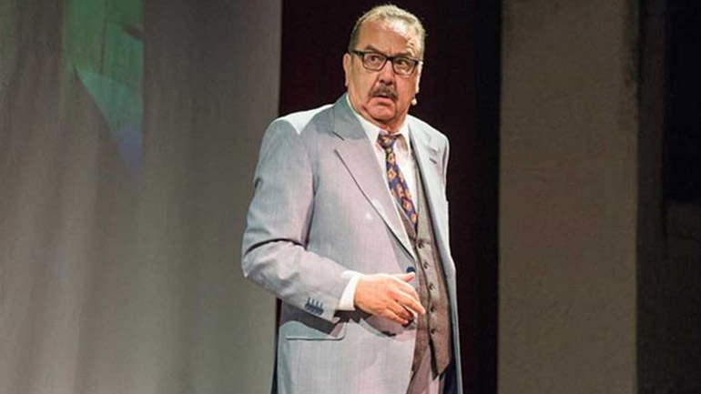 Τάσος Κωστής: «Κάποιοι με απείλησαν ότι θα μου κόψουν το θέατρο»