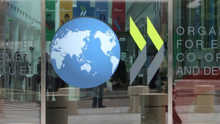 Συμφωνία στον ΟΟΣΑ για τον φόρο 15% στις πολυεθνικές