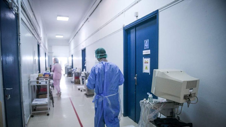 Θεσσαλονίκη: Παραιτήθηκε ο διοικητής νοσοκομείου που καταγγέλλεται για σεξουαλική παρενόχληση