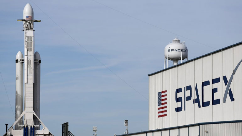 Η SpaceX του Έλον Μασκ ξεπέρασε τα 100 δισ. δολάρια σε αποτίμηση