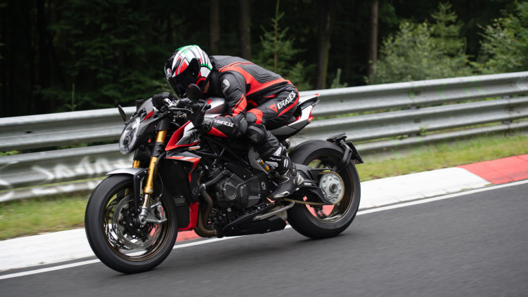 Αυτή η Brutale είναι φτιαγμένη για την πίστα... από την πίστα!