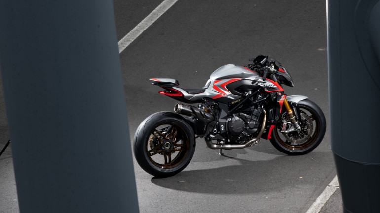 Αυτό το MV Agusta Brutale είναι έτοιμο για… την Πράσινη Κόλαση!