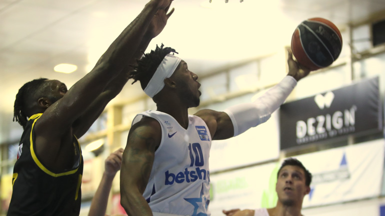 «Έσπασε το ρόδι» ο Ιωνικός, νίκησε 93-83 τον Άρη στην παράταση