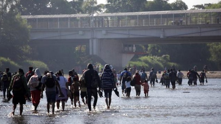 Γουατεμάλα: 126 μετανάστες βρέθηκαν εγκαταλελειμμένοι μέσα σε ρυμουλκό φορτηγού