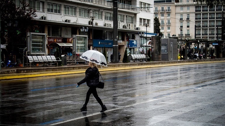 Καιρός: Καταιγίδες, χαλάζι και πτώση της θερμοκρασίας στην Αττική