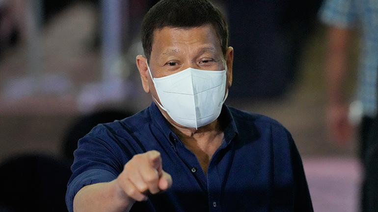 Φιλιππίνες: Ο πρόεδρος Ντουτέρτε συνεχάρη τη δημοσιογράφο Μαρία Ρέσα για το Νόμπελ Ειρήνης