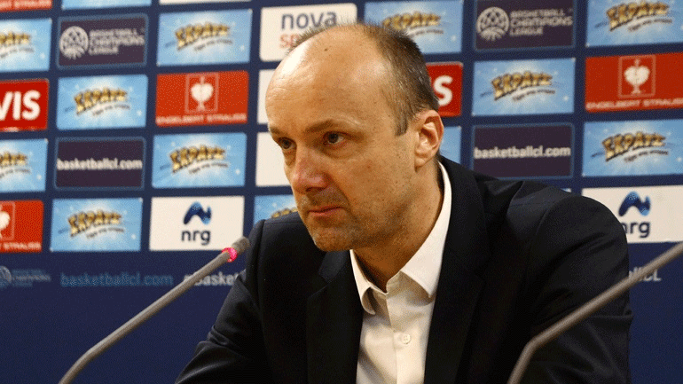 Aνέλαβε την τεχνική ηγεσία της Ζαλγκίρις ο Γιούρι Ζντοβτς