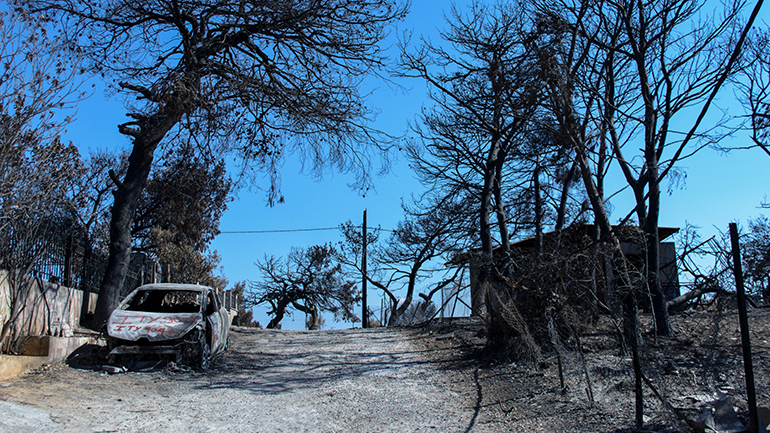 Πυρκαγιά στο Μάτι: Αδιαφορία και ασυνεννοησία έφεραν την τραγωδία – Τι αναφέρει ο εισαγγελέας στην πρότασή του