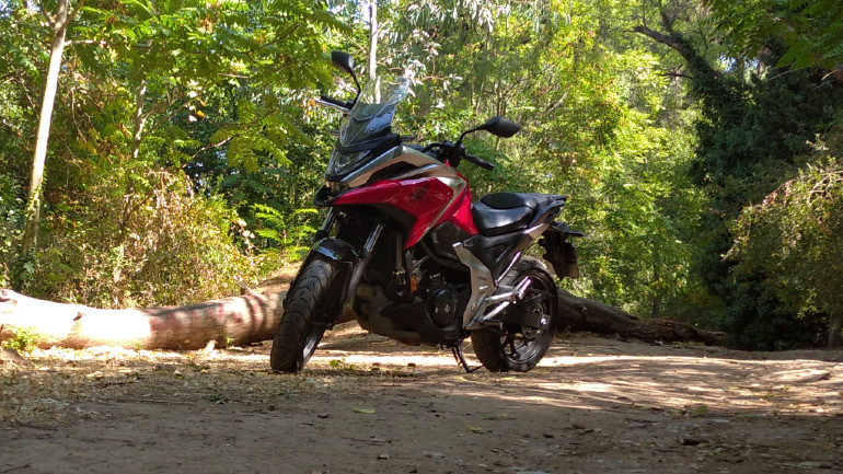 Τροχοί 17 ιντσών με ελαφρύτερες ζάντες.