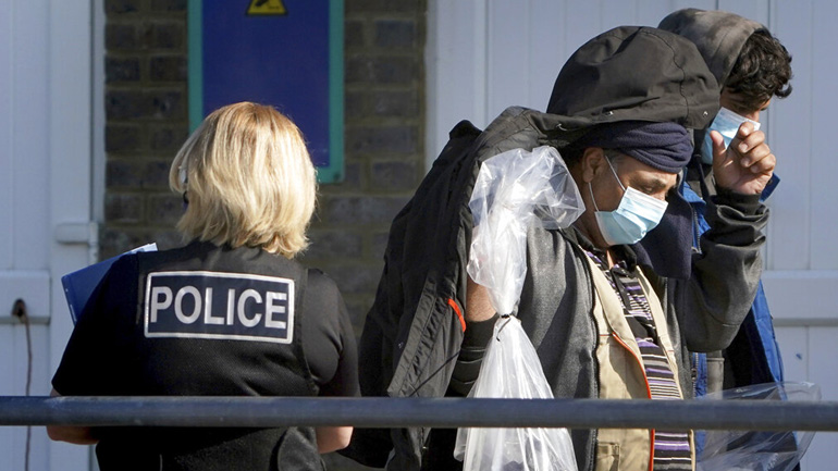 Βρετανία: «Η διαχείριση της πανδημίας ήταν μία από τις χειρότερες αποτυχίες στον τομέα της δημόσιας υγείας»