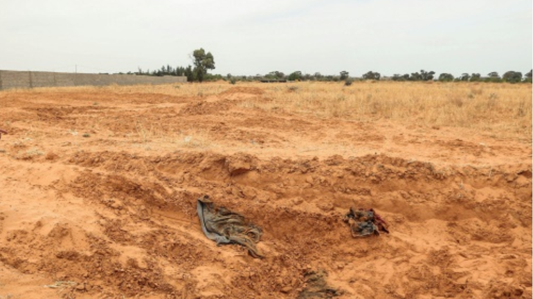 Ανακαλύφθηκαν άλλες 25 σοροί από νέους μαζικούς τάφους στη Λιβύη