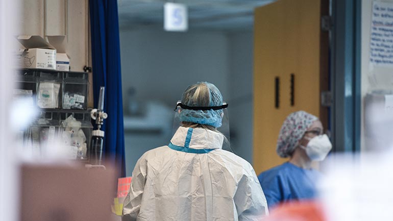 Ουκρανία: Η χώρα κατέγραψε τον δεύτερο υψηλότερο ημερήσιο αριθμό νεκρών από την έναρξη της πανδημίας