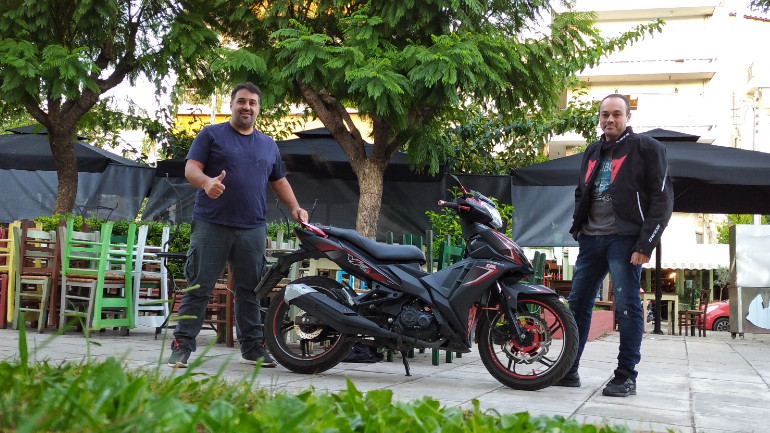 Για την καθημερινή αστική μετακίνηση έχει βρει τη λύση με το SYM VF185.