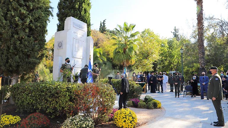 Μνημόσυνο υπέρ των πεσόντων Ιερολοχιτών στο Πεδίον του Άρεως