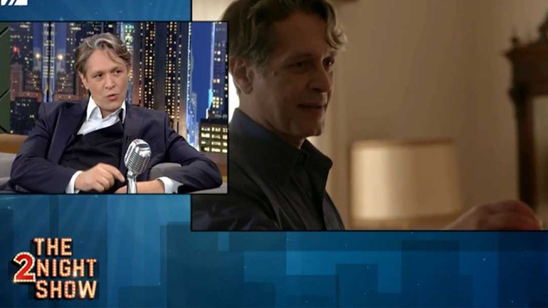 Αιμίλιος Χειλάκης: «Παίζω έναν ρόλο στις Μέλισσες που δεν μπορώ να αγαπήσω με τίποτα»