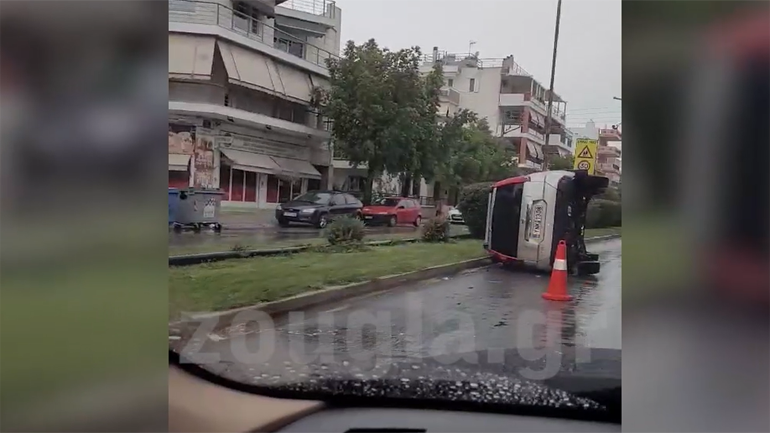 Τούμπαρε αμάξι στο Ίλιον