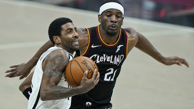 Ίρβινγκ: «Η επιλογή μου είναι να μην εμβολιαστώ και θέλω να σεβαστείτε την απόφασή μου»