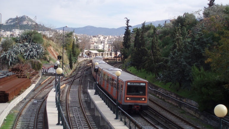 Κανονικά τα δρομολόγια στον ηλεκτρικό σιδηρόδρομο