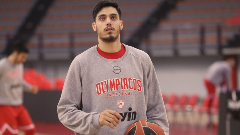 Μπάσκετ: Συμφώνησε με τον Κόνιαρη η ΑΕΚ