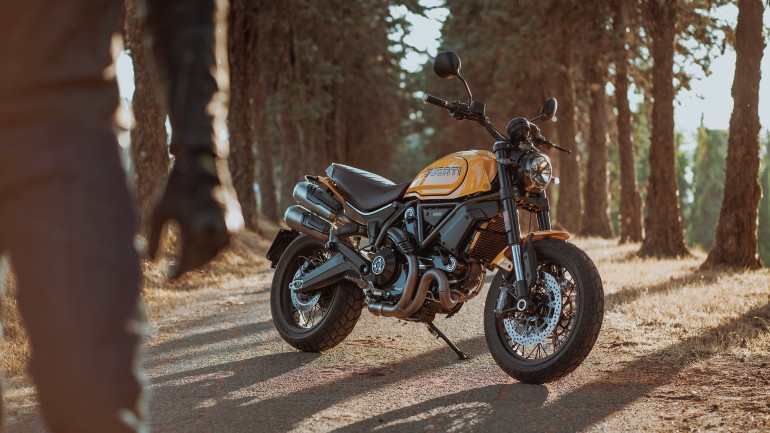 Η Ducati παρουσίασε δύο νέα Scrambler για το 2022