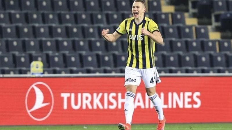 Φενερμπαχτσέ: Παραχωρεί τον Σάλαϊ