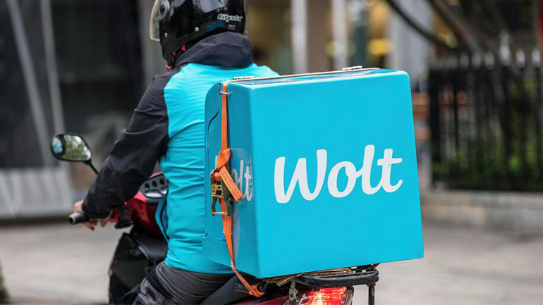 Η Wolt αναστέλλει τις παραδόσεις, λόγω καιρικών συνθηκών