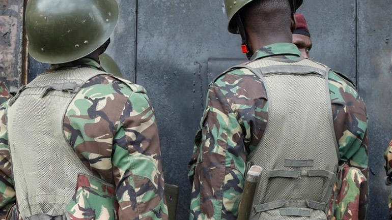 Κένυα: Χειροπέδες σε τρεις αστυνομικούς μετά την απόδραση ενός κατά συρροή δολοφόνου παιδιών