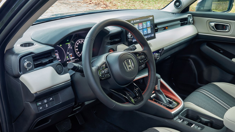 Μοντέρνα και μινιμαλιστική αισθητική με ψηφιακή οθόνη 9 ιντσών