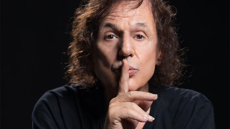 Η Ελένη Ράντου σκηνοθετεί τον Βασίλη Παπακωνσταντίνου και τον Οδυσσέα Ιωάννου στο Θέατρο Διάνα