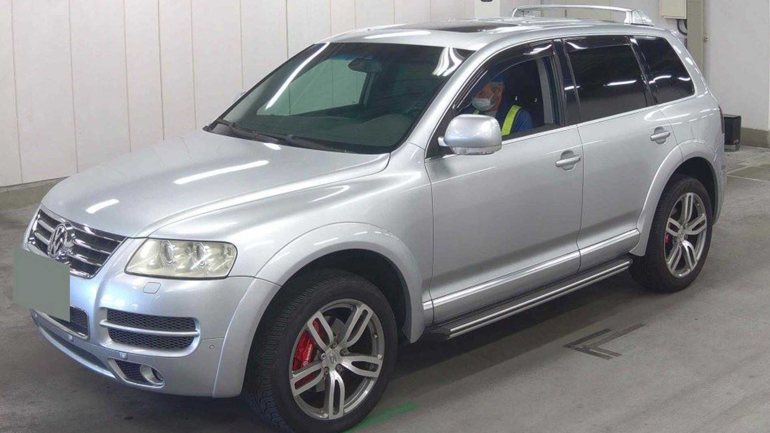 Γυρίζοντας το χρόνο πίσω, με ένα Volkswagen Touareg W12