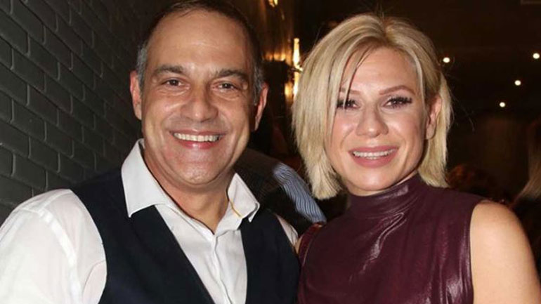 Ο Κρατερός Κατσούλης για το διαζύγιο από την Κατερίνα Καραβάτου: «Δεν ήταν μία ατυχής κατάληξη» Ο Κρατερός Κατσούλης για το διαζύγιο από την Κατερίνα Καραβάτου: «Δεν ήταν μία ατυχής κατάληξη»