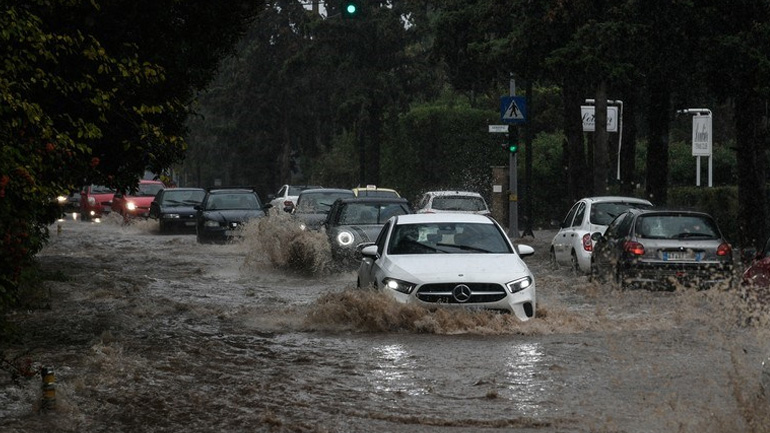 Ζερεφός: «Η βροχόπτωση την Πέμπτη αντιστοιχεί στο 1/3 της ετήσιας βροχόπτωσης σε κάποιες περιοχές»
