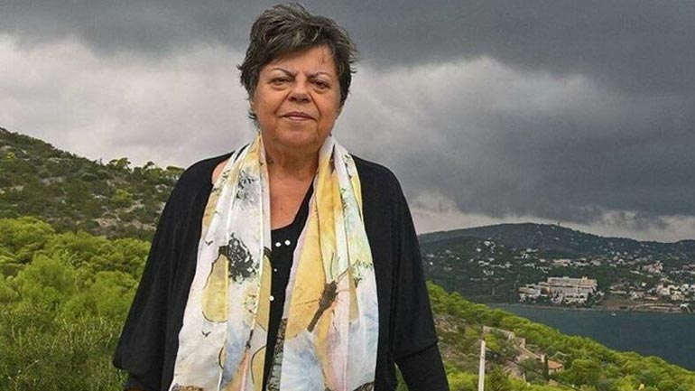 Η ΕΣΗΕΑ αποχαιρετά τη δημοσιογράφο Ελένη Αποστολοπούλου