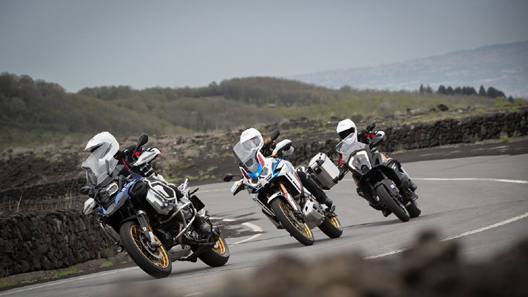 Καινούριο adventure ελαστικό παρουσίασε η Bridgestone