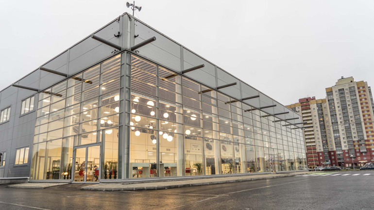 Οι μηχανικοί που εργάζονται στο NTCE-R, έχουν στόχο να καλύψουν τις προσδοκίες των πελατών, εξελίσσοντας οχήματα που ανταποκρίνονται πραγματικά στις τοπικές ανάγκες